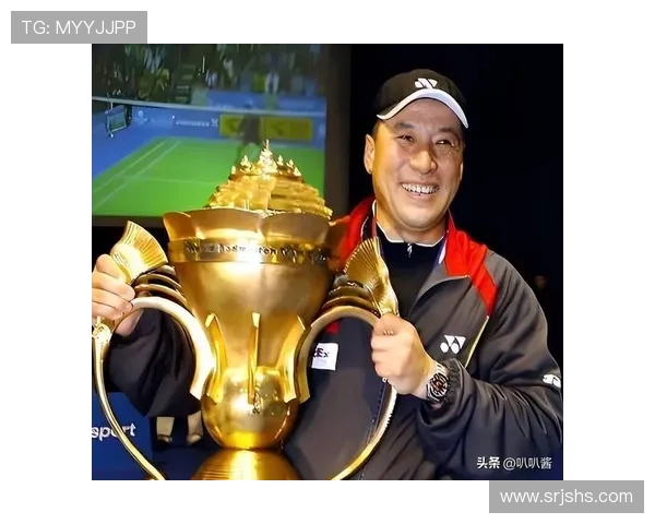 杭州羽毛球队在世界锦标赛积分榜上以87分稳居第一位置引发关注 杭州羽毛球队在世界锦标赛积分榜上以87分稳居第一位置引发关注