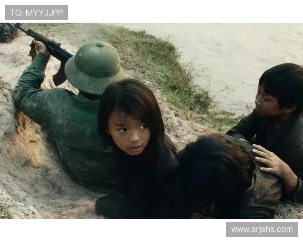 足球明星的悲痛回忆:父亲被杀的故事揭示了家庭的脆弱与坚韧 足球明星的悲痛回忆:父亲被杀的故事揭示了家庭的脆弱与坚韧