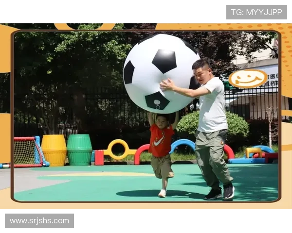 足球明星与孩子共享快乐时光温馨亲子活动尽显运动魅力 足球明星与孩子共享快乐时光温馨亲子活动尽显运动魅力